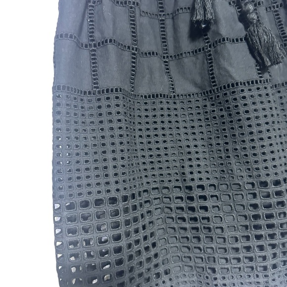 Tommy Bahama Daphne Eyelet Skirt Black Small/Petite - Picture 8 of 15